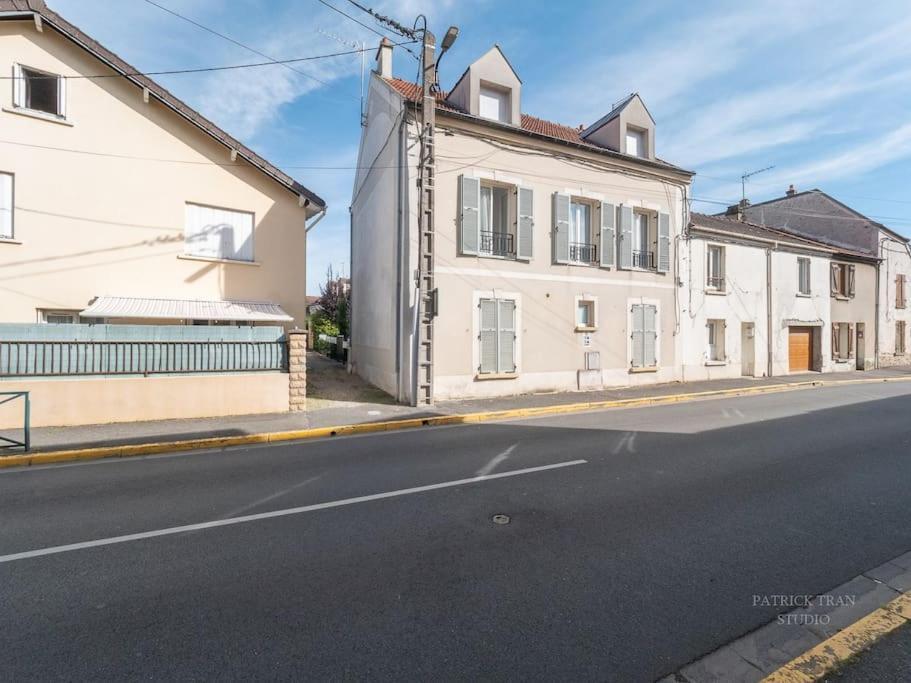 Appartement 7 Personnes Pres De Disney & Paris Chanteloup-en-Brie Luaran gambar